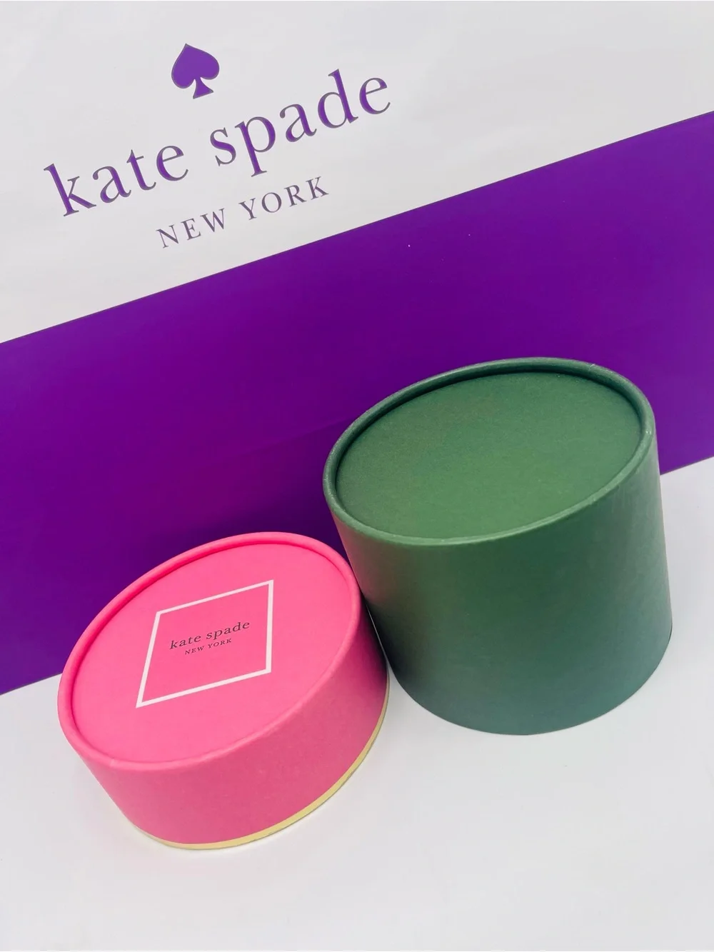kate spade Pink and Forest Green Round Gift Boxe New